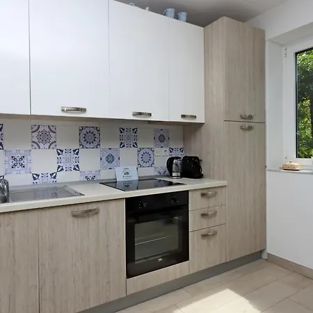 Appartement With Parking Space Icici, Opatija - 14155 *