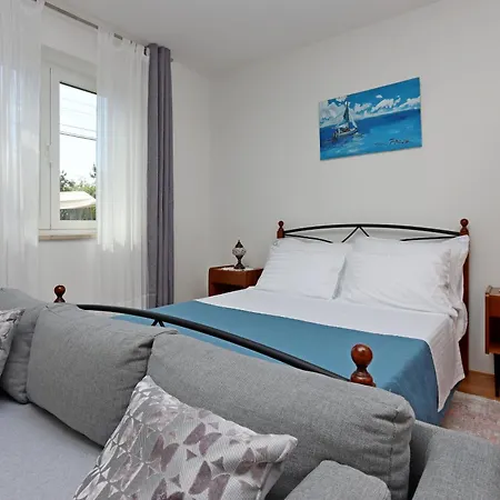 With Parking Space Icici, Opatija - 14155 Appartement *